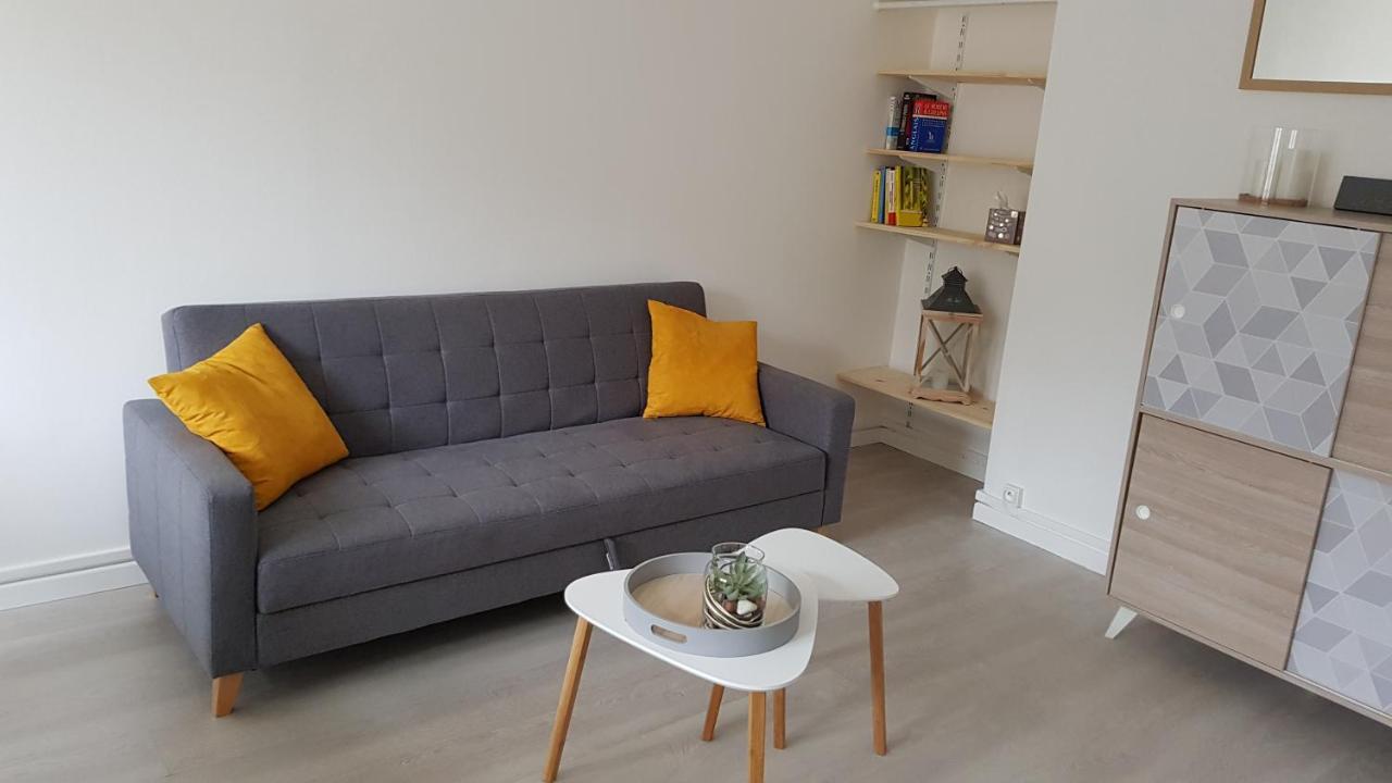 Appartement Avec Jardin Hyper Entre 瓦朗西纳 外观 照片